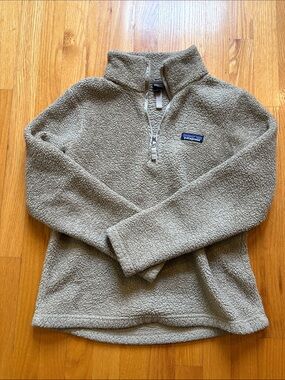 Patagonia Sherpa Quarter-Zip Pullover in Taupe